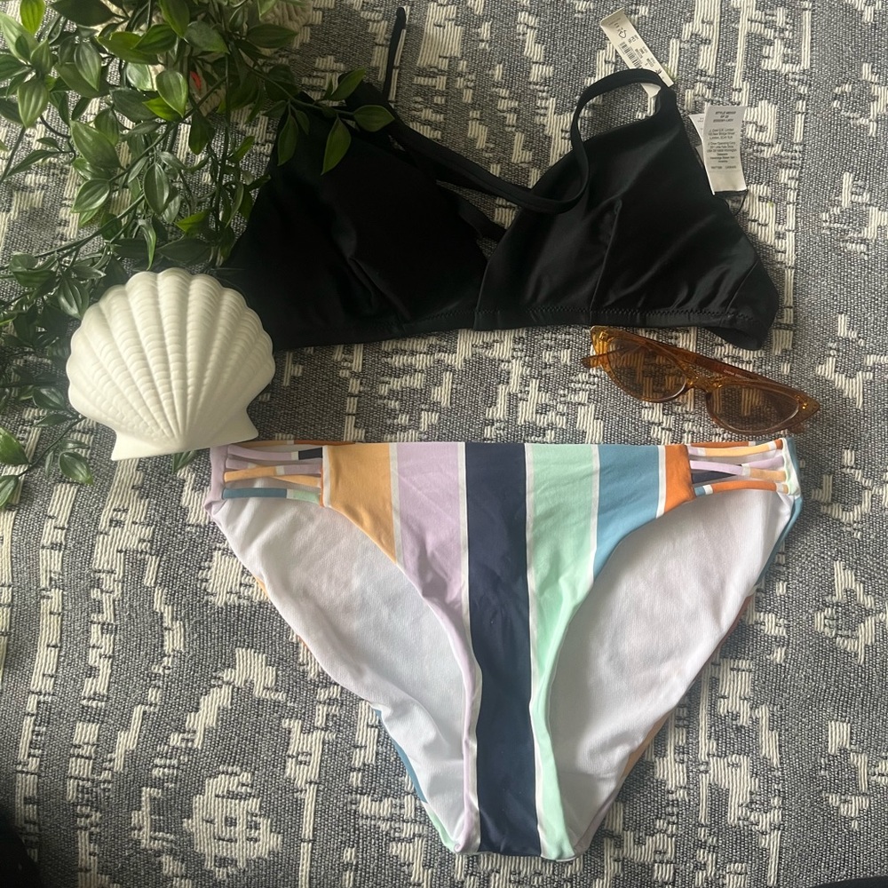 Striped Roxy bikini bottoms w